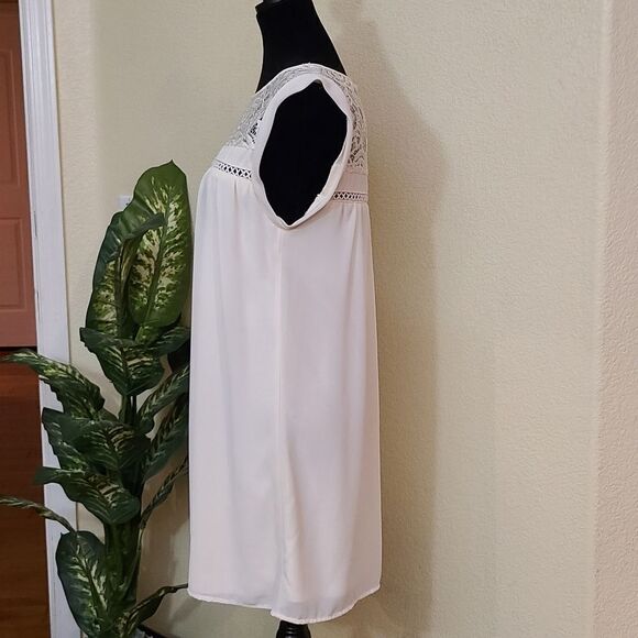 🌿Speechless" dress size L (juniors large) - Picture 4 of 13